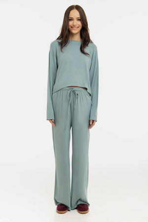 Miękkie ciążowe spodnie z modalu, rozszerzane – szałwia