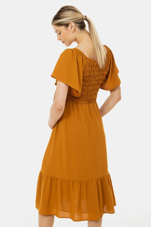 Sukienka ciążowa w stylu boho z marszczeniami i falbanami