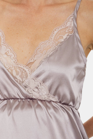 Satynowa koszula nocna ciążowa i do karmienia - jasnofioletowa