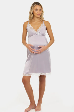 Satynowa koszula nocna ciążowa i do karmienia - jasnofioletowa
