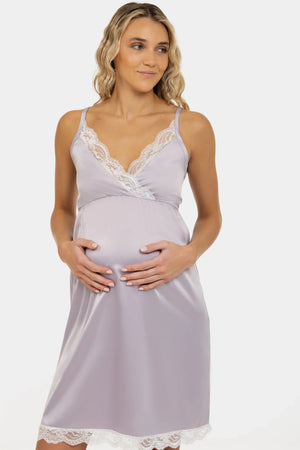 Satynowa koszula nocna ciążowa i do karmienia - jasnofioletowa