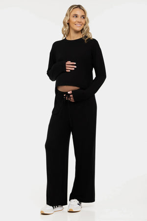 Miękki crop top ciążowy z długim rękawem z modalu – czarny