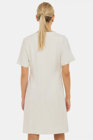 Sukienka ciążowa z tkaniny boucle z eleganckimi złotymi detalami