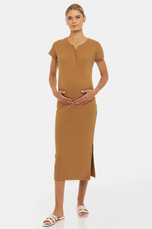 Bawełniana prążkowana sukienka ciążowa i do karmienia – karmel