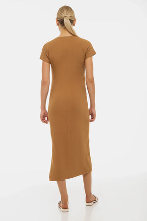 Bawełniana prążkowana sukienka ciążowa i do karmienia – karmel