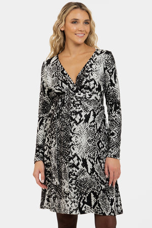 Rozkloszowana sukienka ciążowa i do karmienia