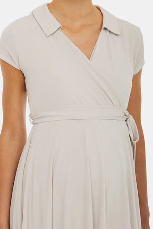 Ефирна рокля за бременни и кърмачки с прехвърляне - бежова