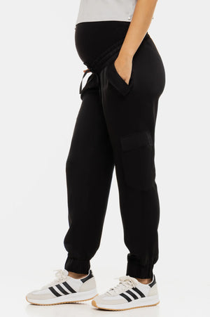 Satynowe spodnie cargo ciążowe – czarne