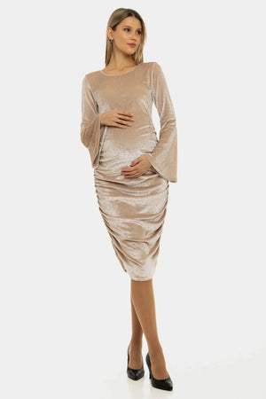 Błyszcząca welurowa sukienka z marszczeniami - beżowa