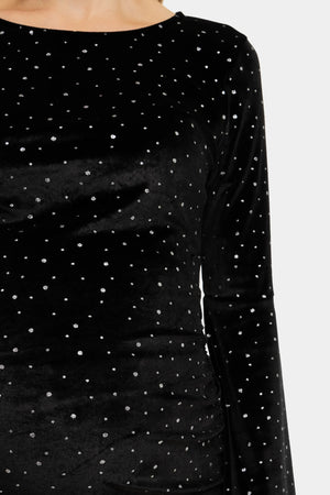 Błyszcząca welurowa sukienka z marszczeniami - czarna