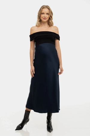 Satynowa spódnica ciążowa – granatowa