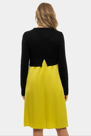 Satynowa sukienka z swetrem ciążowa i do karmienia – cytrynowa