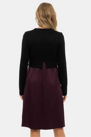 Satynowa sukienka z swetrem ciążowa i do karmienia – bordowa