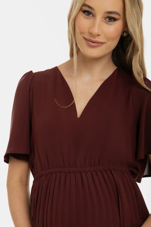 Plisowana elegancka sukienka ciążowa – brązowa