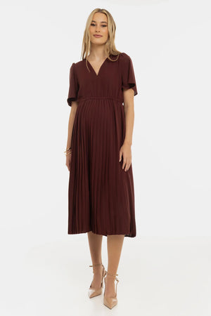 Plisowana elegancka sukienka ciążowa – brązowa