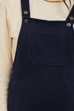 Dzianinowa sukienka na ramiączkach ciążowa i do karmienia – granatowa