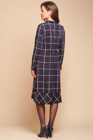 Długa sukienka ciążowa i do karmienia w kratę