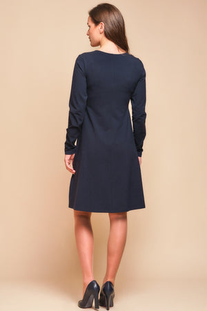 Rozkloszowana bawełniana sukienka ciążowa i do karmienia – granatowa