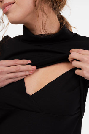 Rozkloszowana sukienka ciążowa i do karmienia z golfem - czarna