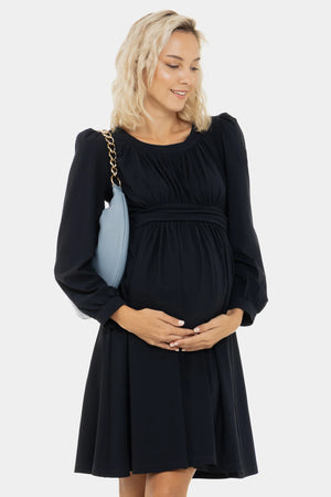 Sukienka ciążowa z marszczeniami w ciemnoniebieskim kolorze