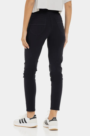 Dopasowane granatowe ciążowe spodnie z elastycznej tkaniny