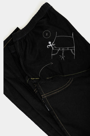 Elastyczne jeansy ciążowe ze zdejmowanym pasem