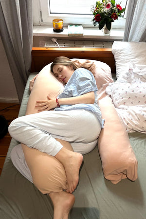 Poduszka ciążowa i do karmienia 3 w 1 – kremowa