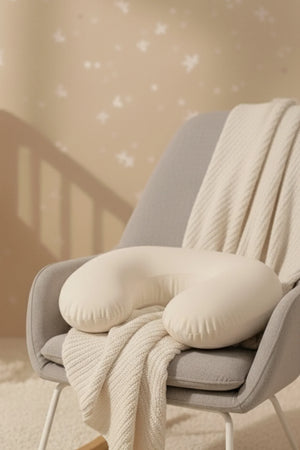 Poduszka do karmienia – ecru