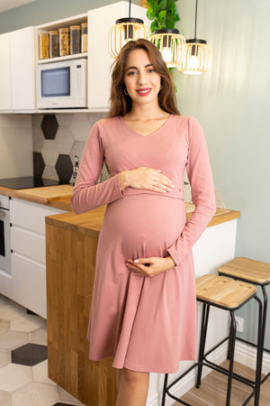 Elegancka sukienka ciążowa i do karmienia - pudrowa