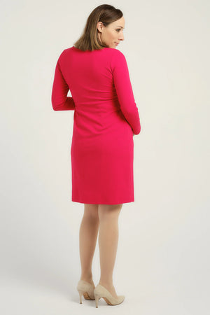Elegancka czerwona sukienka ciążowa i do karmienia