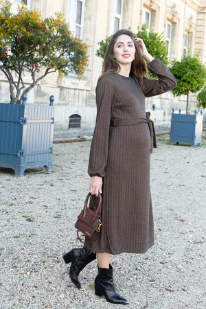 Elegancka długa sukienka ciążowa